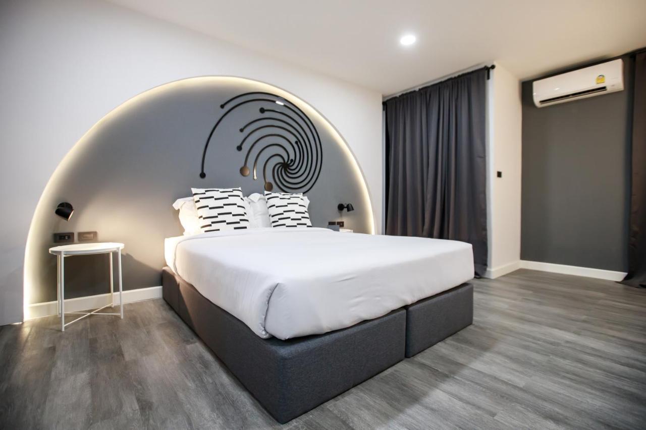 Sr Grand Hotel Chiangmai Чиангмай Екстериор снимка