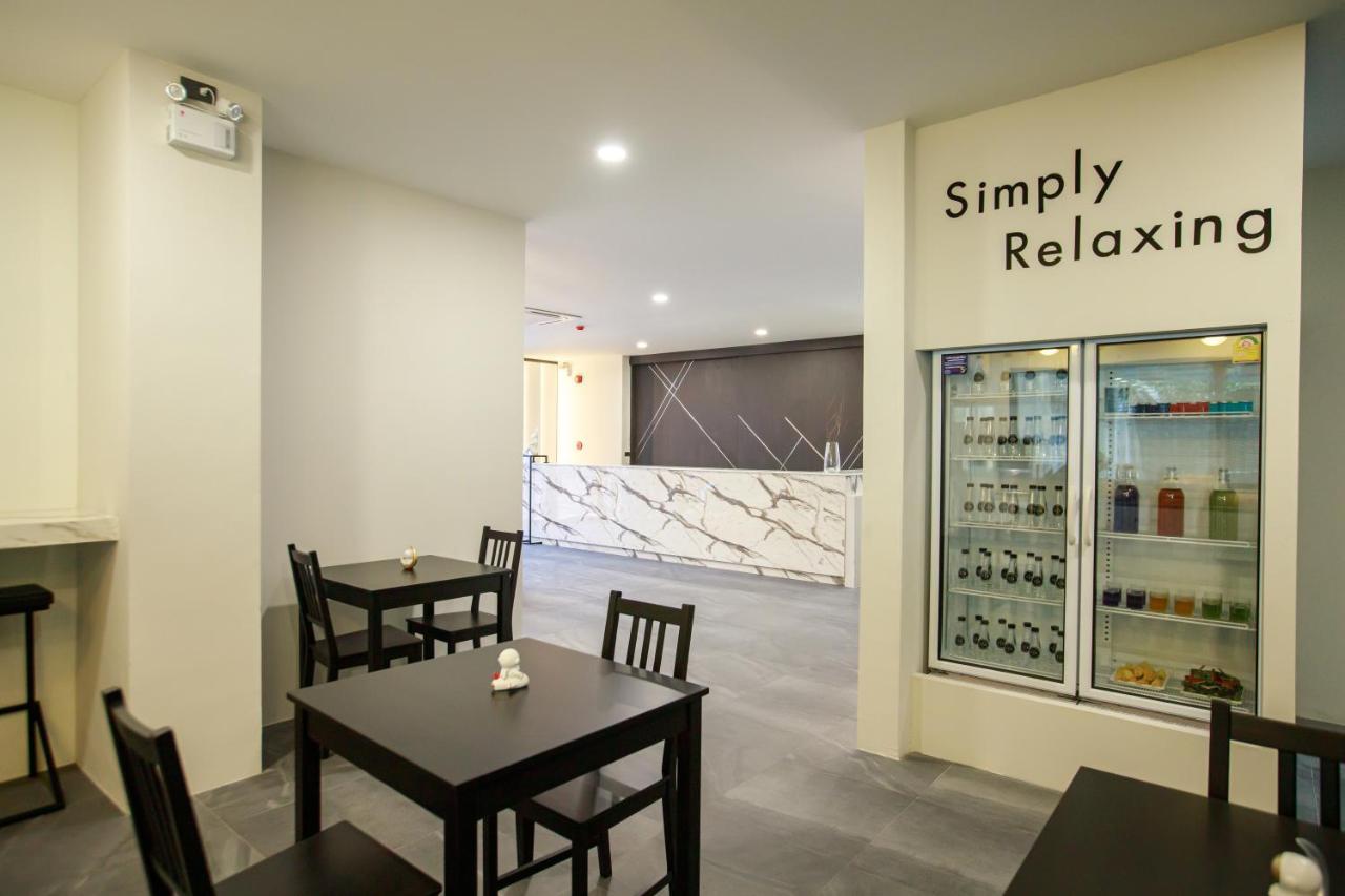 Sr Grand Hotel Chiangmai Чиангмай Екстериор снимка