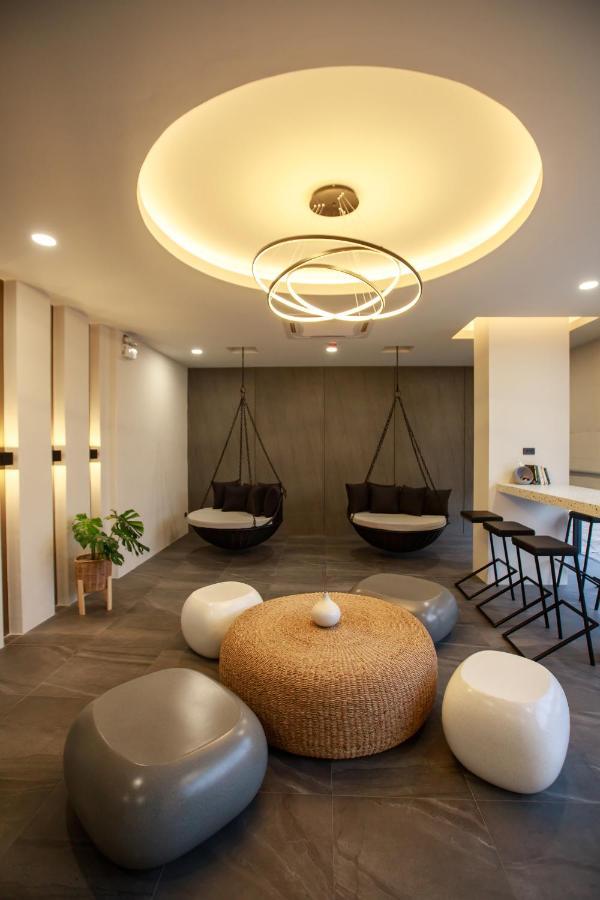 Sr Grand Hotel Chiangmai Чиангмай Екстериор снимка